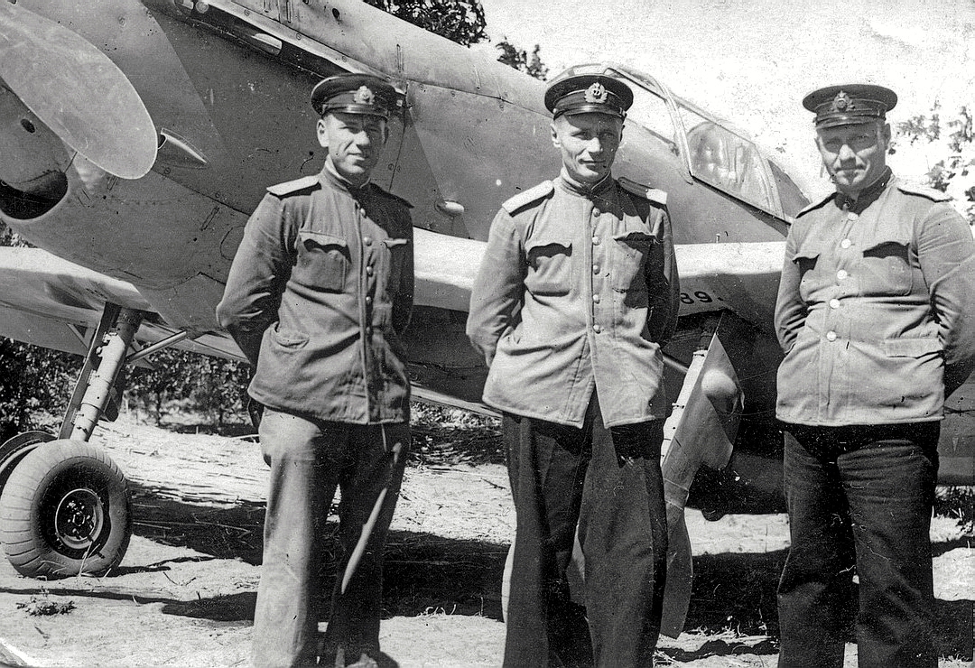 Алексеев Константин Степанович с товарищами