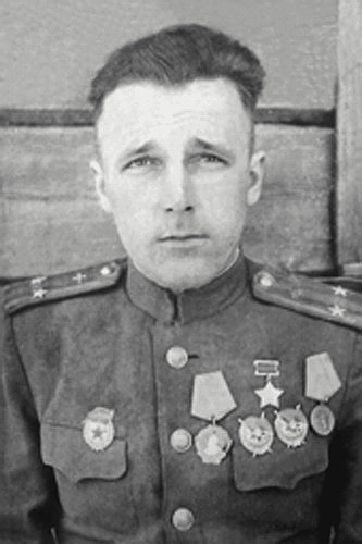 Комаров Виктор Степанович