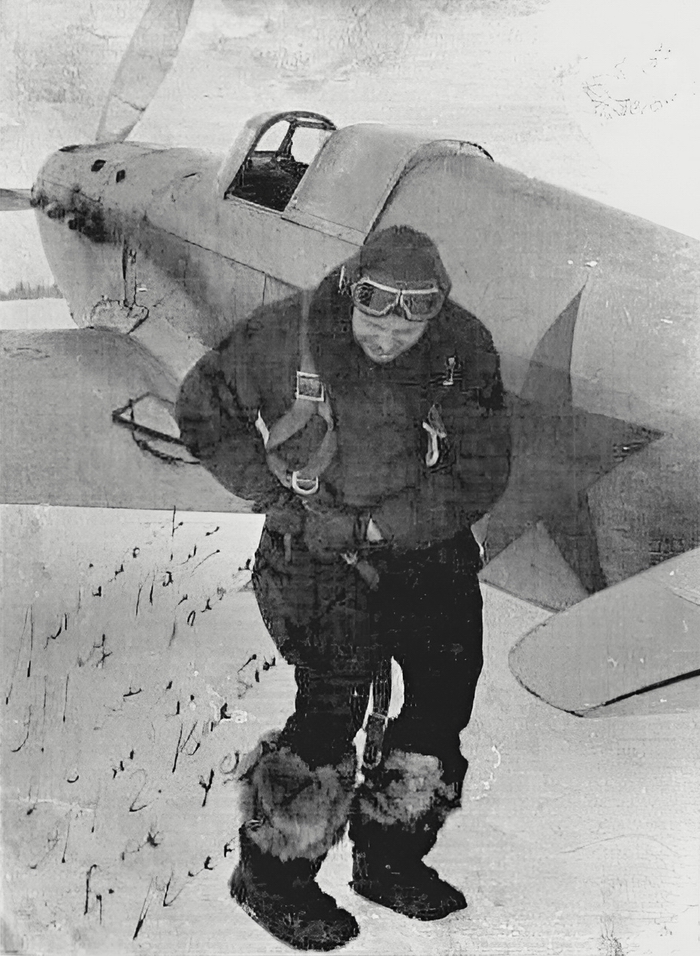 Г. Д. Костылев готовится к вылету на Як-1, 1942 г.