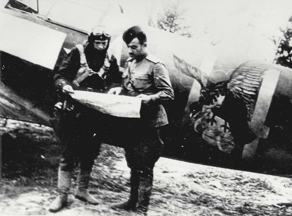 Кузнецов Николай Александрович у своего Ла-5Ф, 1944 г.