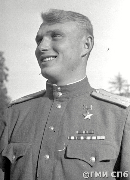   , 1943 .