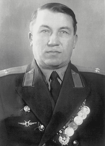 Мартынов Виктор Дмитриевич