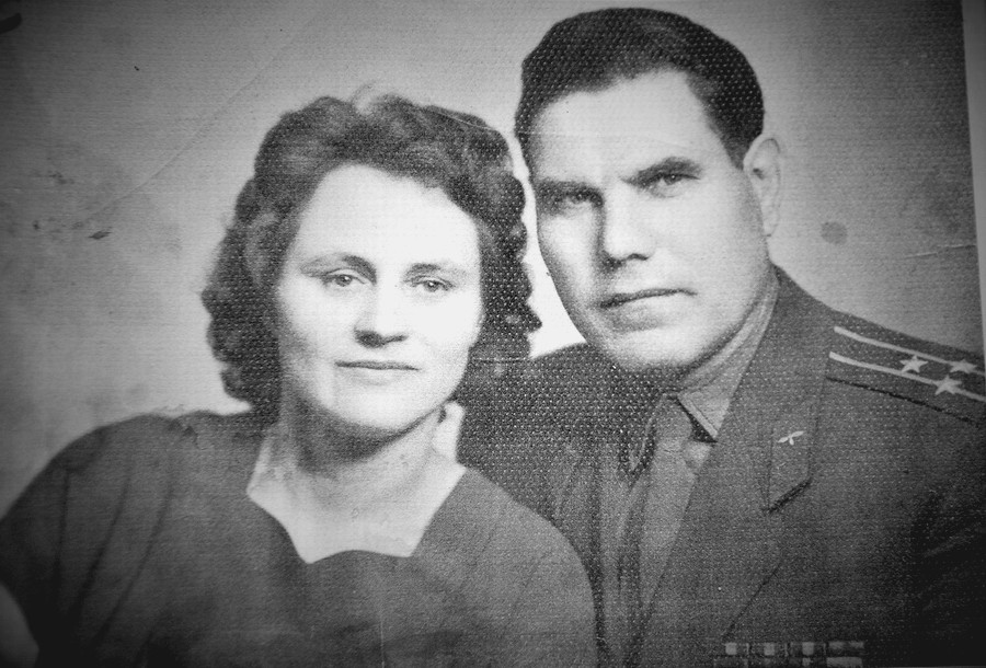 Полковник Милаев Фёдор Леонтьевич с женой - Раисой Павловной.