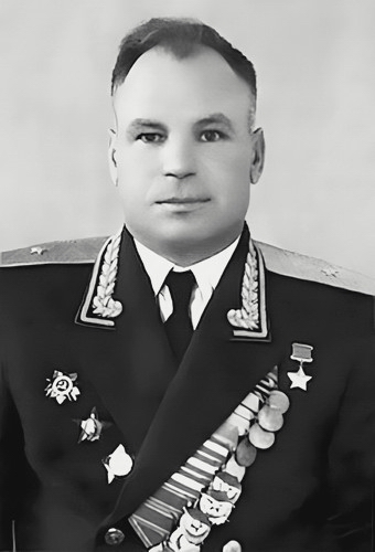 Наумов Пётр Изотович