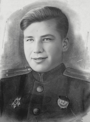 Панов Борис Яковлевич