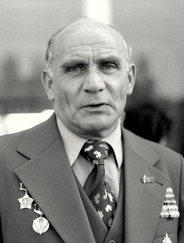 Николаев Евгений Адрианович, 1975 г.