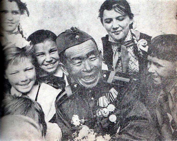 Номоконов Семён Данилович на встрече со школьниками.